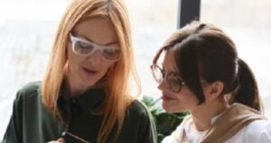 5 أبراج مدمنة للموبايل وبتبص عليه كل شوية.. أبرزهم برج الحمل