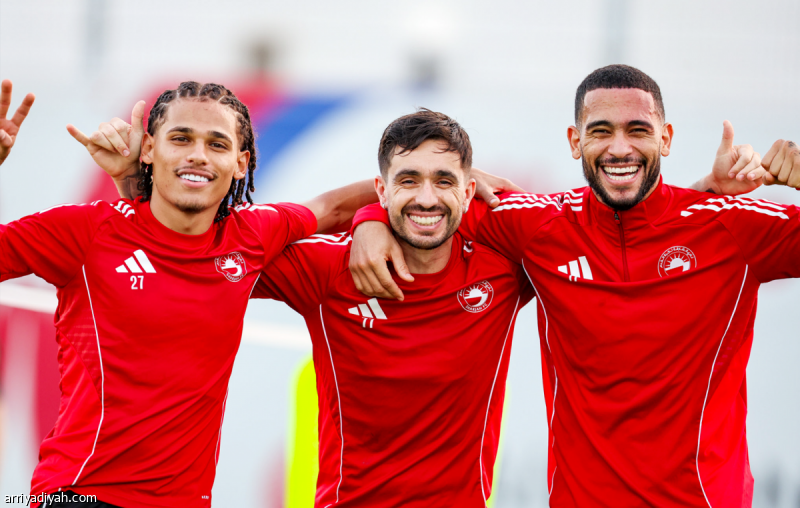 أجانب الشارقة يتألقون في دوري أبطال آسيا بمواهب عالمية متنوعة