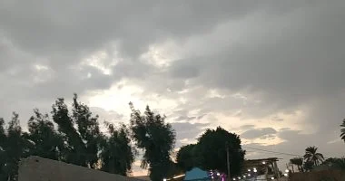 أجواء غائمة في الصعيد مع شبورة خفيفة بمناطق متعددة.