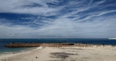 أجواء مطروح معتدلة مع أمواج هادئة وطقس خريفي غائم جزئياً فيديو