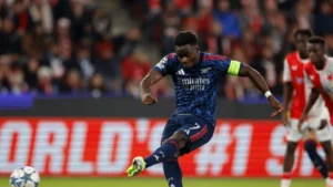 أرسنال يحقق فوزاً كبيراً على سلافيا براج ويتصدر مجموعته في دوري الأبطال