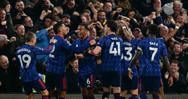 أرسنال يسعى للابتعاد بالصدارة أمام سندرلاند مفاجأة الدوري الإنجليزي