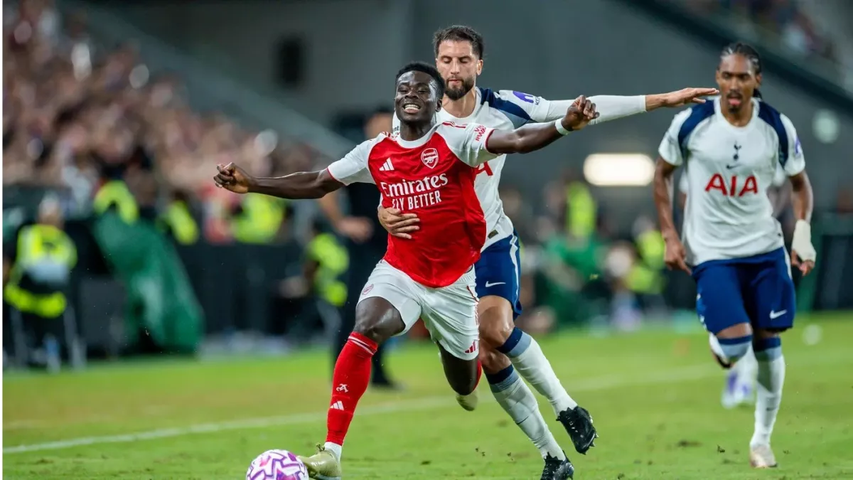 أرسنال يهيمن على ديربي لندن وينهي الشوط الأول بتميز كبير