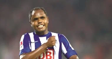 صواريخ الملاعب .. أسرع وأقوى 10 تسديدات فى تاريخ كرة القدم