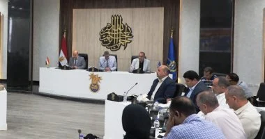 أسوان تبدأ التحضير مبكرًا لمواجهة الأمطار والسيول المقبلة