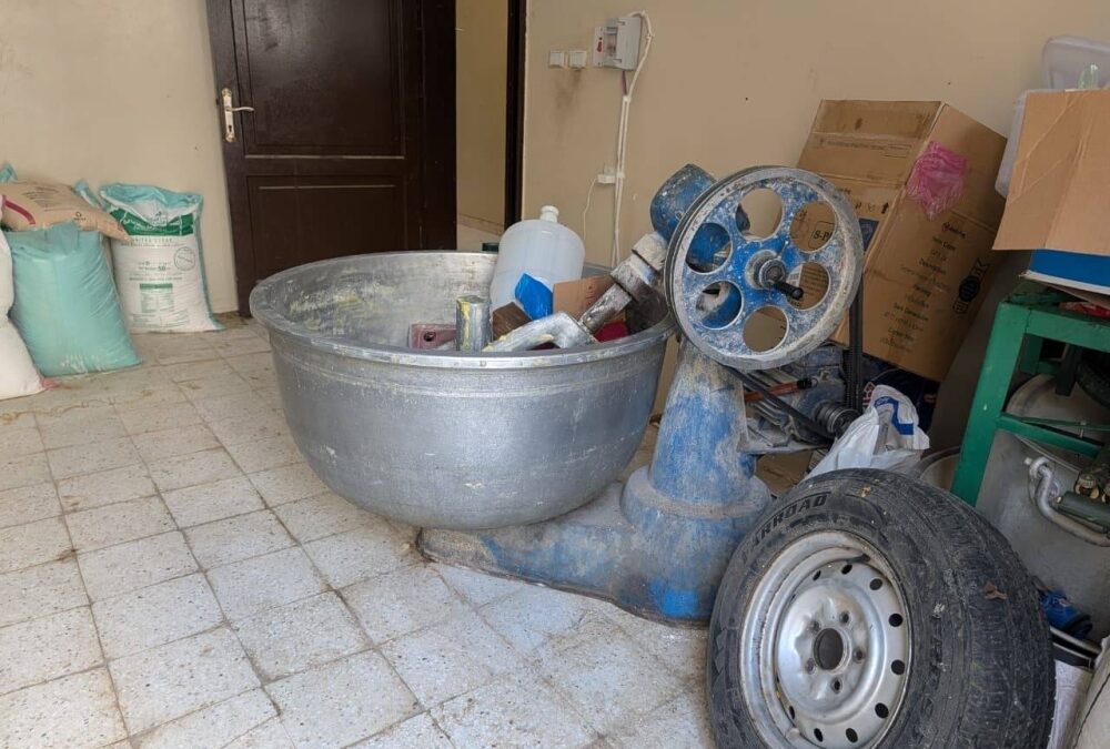 أمانة جدة تضبط 5,250 كجم أغذية فاسدة وتوقف أنشطة عشوائية بعمائر سكنية