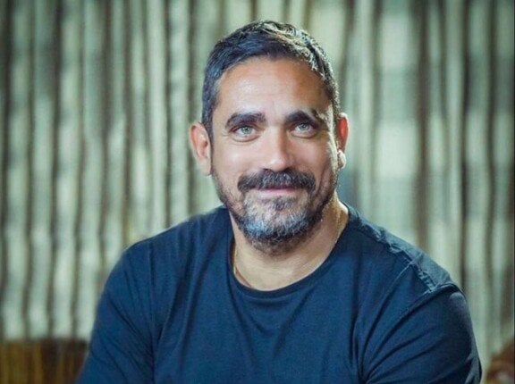 في ظروف غامضة.. أمير كرارة ينتهي من تصوير آخر أعماله تمهيدًا لعرضه