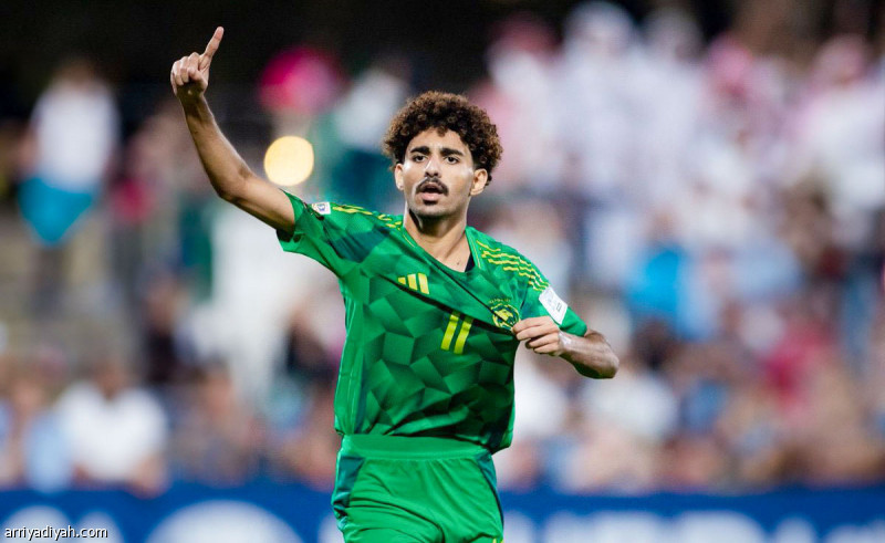 أندية النصر ونيوم والاتحاد تستهدف ضم موهبة الأخضر الشابة