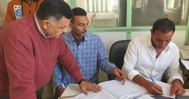 إحالة 11 موظفًا للتحقيق خلال جولة مفاجئة بالقطاع الصحي في جهينة سوهاج