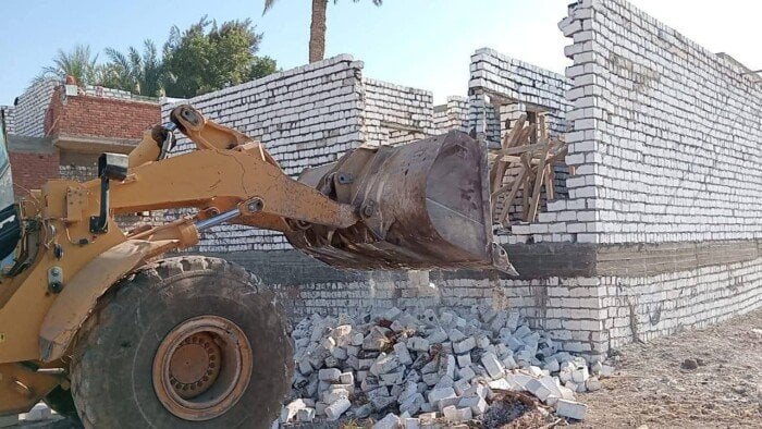 ضمن الموجة الــ 27.. .إزالة 895 حالة تعد على أراضي أملاك الدولة ببني سويف