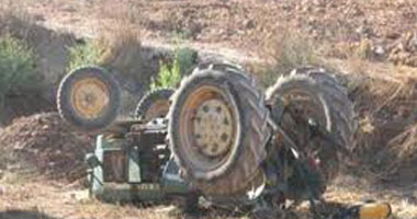إصابة أربعة أطفال إثر انقلاب جرار زراعي في ترعة بالغربية