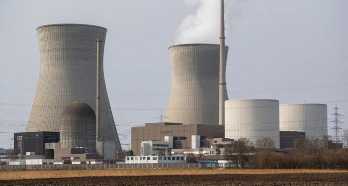 «العمل» توفر 4500 فرصة جديدة بمشروع الضبعة النووي (تفاصيل)