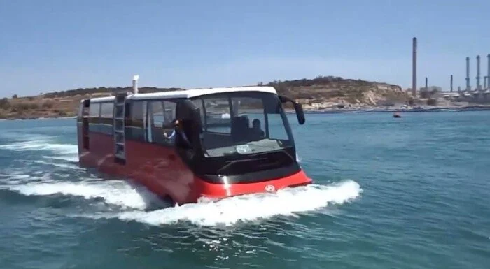 خطوط سير الأتوبيس البرمائي وأسعار التذاكر للمصرين والأجانب وموعد التشغيل