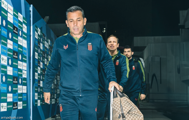 إقالة كاييخا تثير تساؤلات حول مستقبل فريق الرياض في روشن