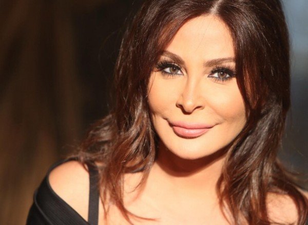 «متخذلنيش».. إليسا تُشعل أجواء «السلم والثعبان 2» قبل عرضه في السينمات 