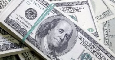 الدولار يحافظ على مستواه أمام الجنيه المصرى مع ختام تعاملات اليوم