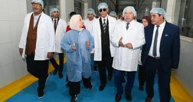 كامل الوزير يفتتح 5 خطوط إنتاج جديدة باستثمارات ضخمة