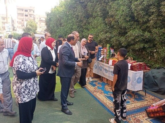 افتتاح سوق اليوم الواحد بمدينة شبين القناطر