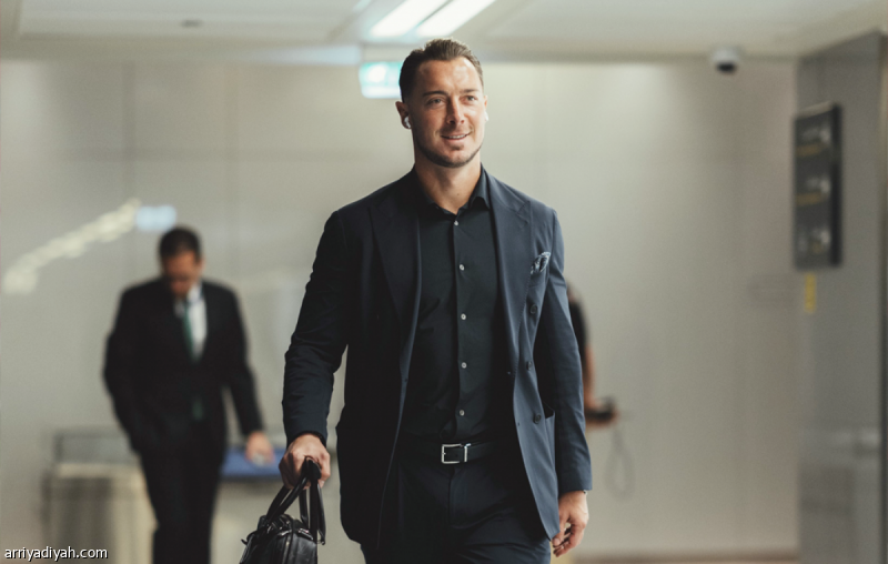 الأهلي يبرز النجوم الجدد في مواجهة القادسية المرتقبة