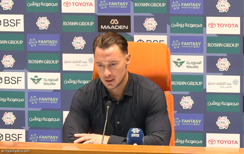 الأهلي يتجاوز القادسية بفضل الروح القتالية للاعبين