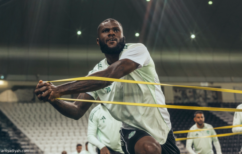 الأهلي يسعى لتحقيق فوز تاريخي على السد القطري في الدوحة