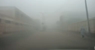 الإسكندرية تقرر إغلاق الطريق الصحراوي بسبب الشبورة المائية الكثيفة