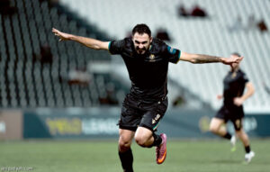 الدرعية يحقق انتصارًا هامًا على جدة في دوري يلو لكرة القدم