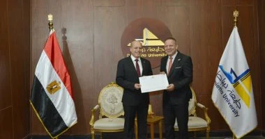 الدكتور المتولي مصطفى يشغل منصب نائب رئيس جامعة دمياط لشئون خدمة المجتمع والبيئة