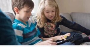 الدنمارك تحظر استخدام الأطفال دون 15 عامًا لوسائل التواصل الاجتماعى