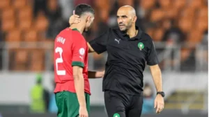 الركراكي يكشف تفاصيل مثيرة حول عودة حكيمي للمغرب قبل أمم إفريقيا