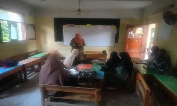 الرواق الأزهري بقنا يشارك في فعاليات ملتقى المرأة بمعهد نجع حمادي النموذجي الإبتدائي