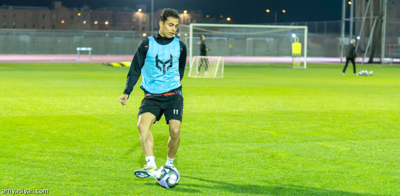 الرياض يدرس الاستغناء عن بايش خلال الانتقالات الشتوية المقبلة