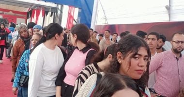 السيدات والفتيات يتألقن في لجان انتخابات مدينة العاشر من رمضان.