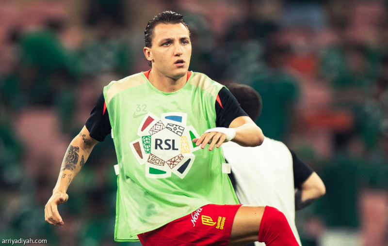 القادسية يستعد لمواجهة الأهلي بالتشكيل الثابت دون تغييرات