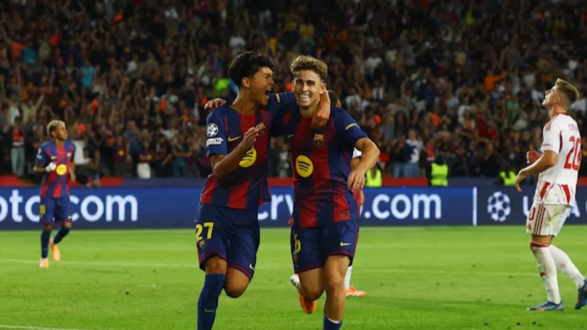 الكشف عن حكم قمة برشلونة وكلوب بروج في دوري أبطال أوروبا رسميا