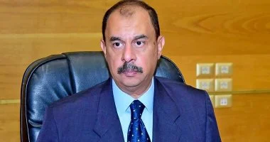 المحافظ يعلن استكمال رصف بعض شوارع دار السلام الداخلية بسوهاج