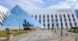 المصرية للاتصالات توسع خدمات الإنترنت فائق السرعة بتوصيل الفايبر للمنازل