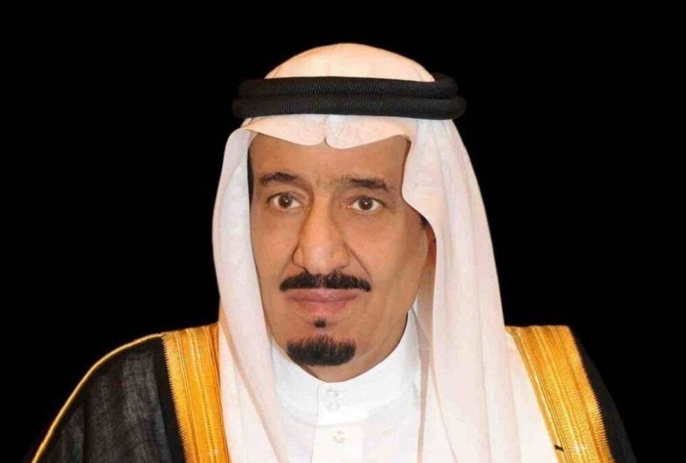 الملك يدعو الشعب للمشاركة في صلاة الاستسقاء الخميس المقبل لمواجهة الجفاف.