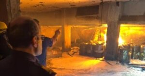 النيابة توقف ترميم مول بالعبور بحي الكرامة بعد حريق نشب فيه