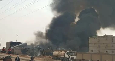 اندلاع حريق في مصنع بويات بالمنوفية واستدعاء سيارات الإطفاء بشكل عاجل