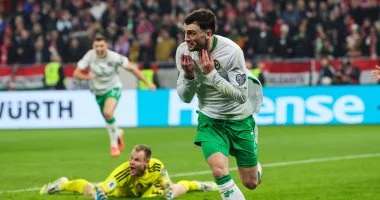 تروي باروت.. أسطورة حول حلم أيرلندا فى التأهل لمونديال 2026 إلى ممكن