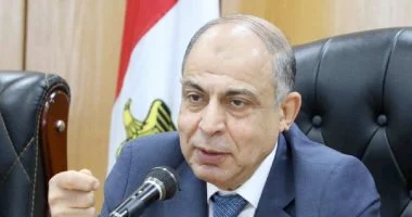 بدء تسليم أراضي الخريجين في منطقة تونا الجبل بالمنيا الجديدة