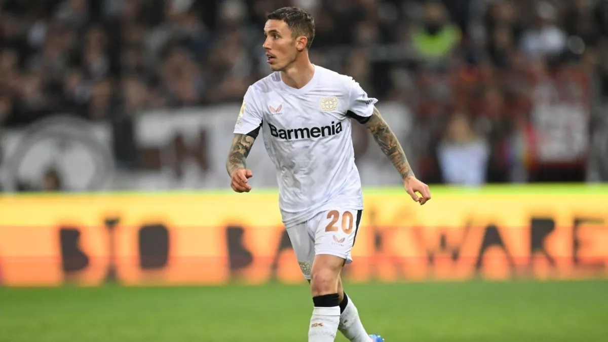 برشلونة يستهدف جريمالدو لتعزيز الجبهة اليسرى في الفريق