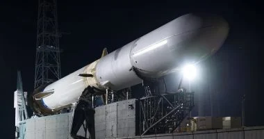 بلو أوريجين تتجه نحو المريخ بإطلاق صاروخ نيو جلين اليوم