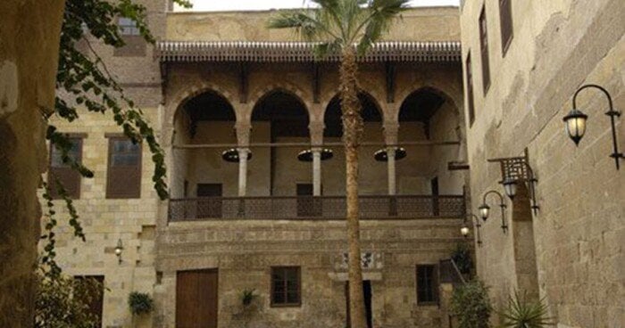 الأحد المقبل.. بيت العائلة يناقش «الشباب والأفكار الإيجابية» بقصر الأمير طاز