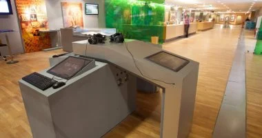 تجربة المبادرات الرقمية داخل معرض مكتبة الإسكندرية بنفسك. تجربة المبادرات الرقمية داخل معرض مكتبة الإسكندرية بنفسك.