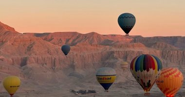 تحليق 60 بالونًا في سماء الأقصر مع 1350 سائحًا عالميًا