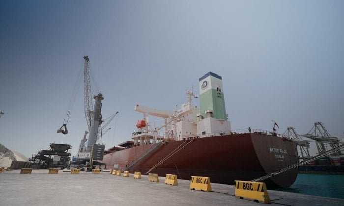 تداول 64 ألف طن و 534 شاحنة بضائع عامة ومتنوعة بموانئ البحر الأحمر