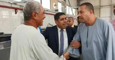 تدشين مجمع لإنتاج وتجفيف الطماطم في إسنا لخدمة الصناعات الغذائية