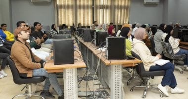 تستمر جامعة دمنهور في تنظيم دورات تدريبية في البرمجة ولغة بايثون